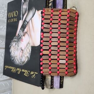 EUC Vintage Wood Beaded Lined Wristlet Clutch